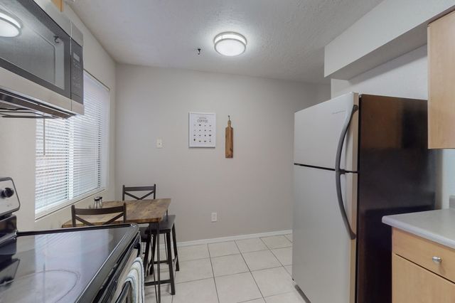 1406 Pennsylvania Street NE 4, Albuquerque, NM 87110