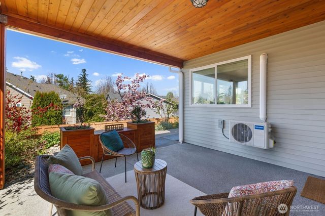 33824 SE Tibbits Street, Snoqualmie, WA 98065