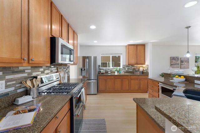 33824 SE Tibbits Street, Snoqualmie, WA 98065