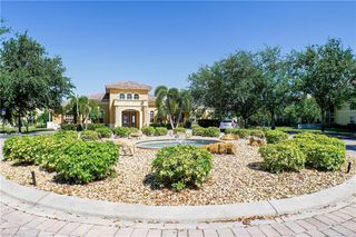 4113 residence DR 211, Fort Myers, FL 33901
