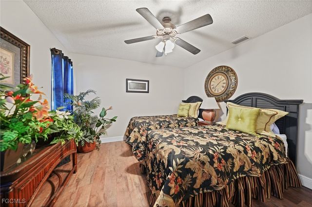 4536 Vinsetta AVE, North Fort Myers, FL 33903