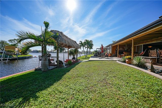 4536 Vinsetta AVE, North Fort Myers, FL 33903