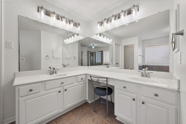 4009 Greenwood Way, Mansfield, TX 76063