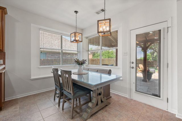 4009 Greenwood Way, Mansfield, TX 76063