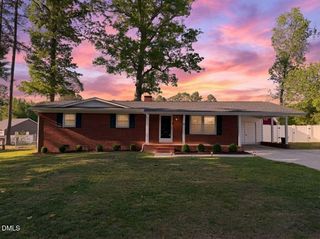 114 Edgewood Drive, Louisburg, NC 27549