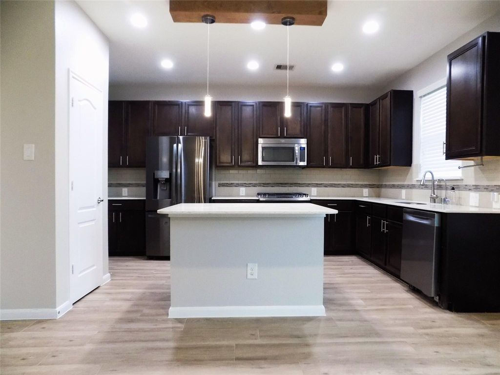 3702 Aubergine Springs Lane, Katy, TX 77449