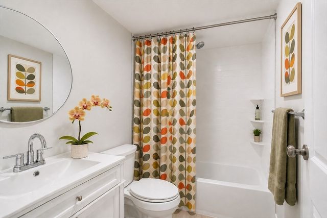301 Lowell St 12, Somerville, MA 02145