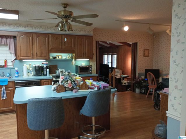 3904 PARKWOOD ROAD, Bessemer, AL 35022