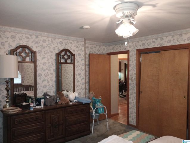 3904 PARKWOOD ROAD, Bessemer, AL 35022