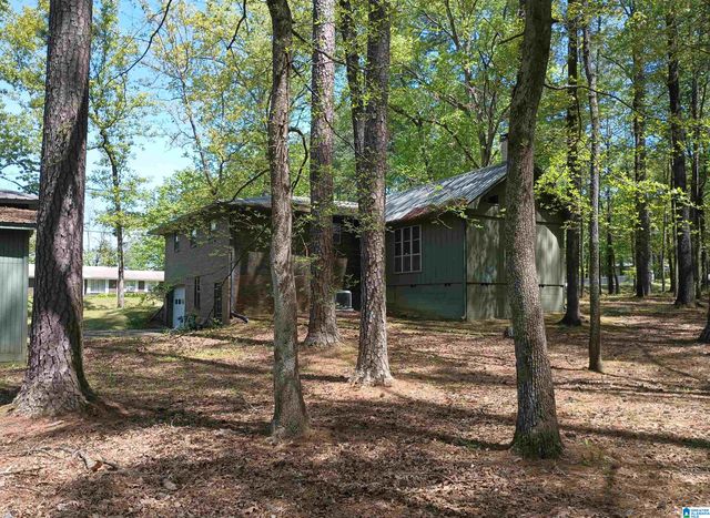 3904 PARKWOOD ROAD, Bessemer, AL 35022