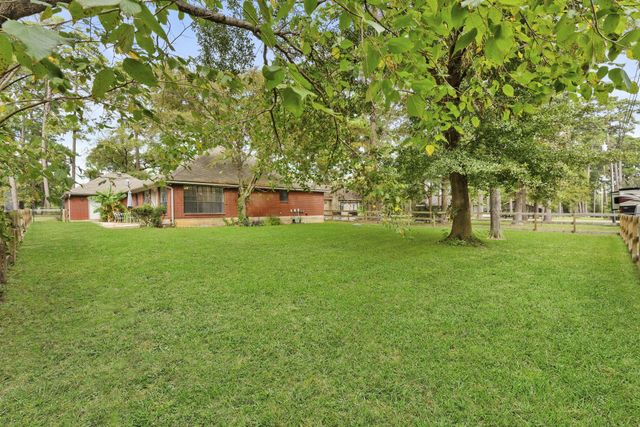 14269 Burnt Mills, Willis, TX 77318