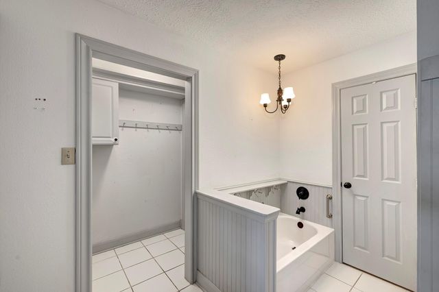 13106 Lookout Mountain Court, Houston, TX 77069