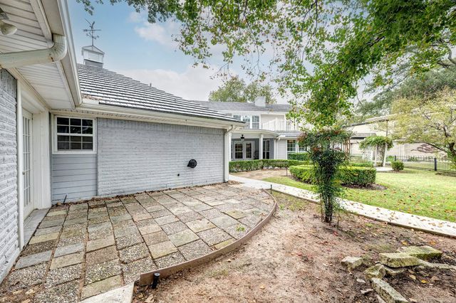 13106 Lookout Mountain Court, Houston, TX 77069