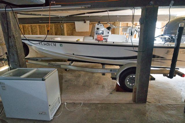 159 Cr 205 Drive, Sargent, TX 77414