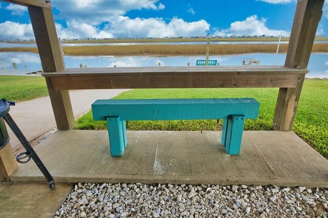 159 Cr 205 Drive, Sargent, TX 77414