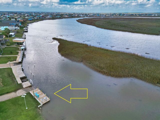 159 Cr 205 Drive, Sargent, TX 77414