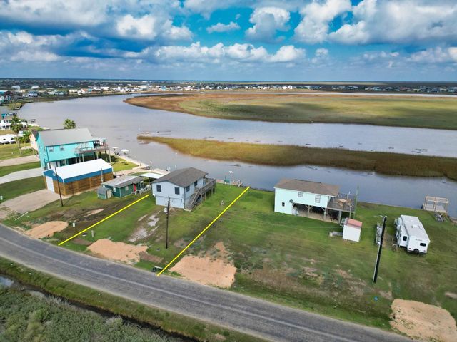 159 Cr 205 Drive, Sargent, TX 77414