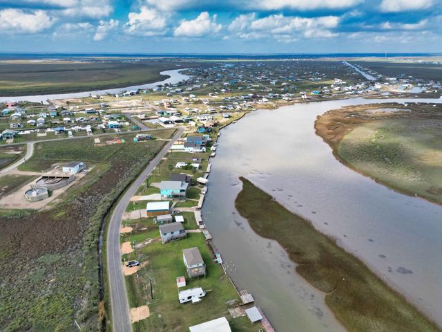 159 Cr 205 Drive, Sargent, TX 77414