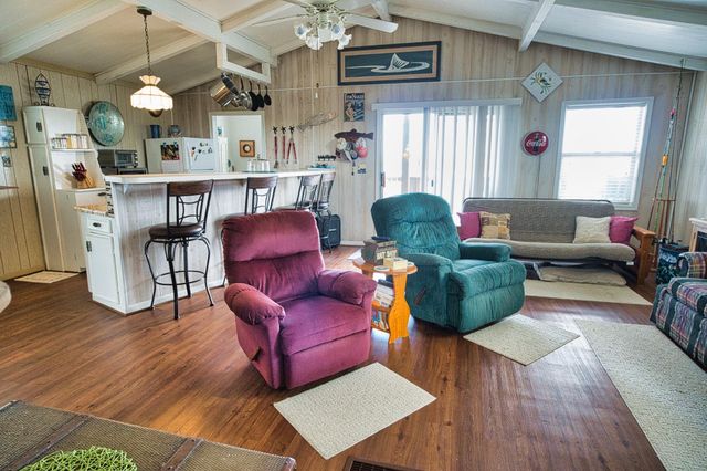 159 Cr 205 Drive, Sargent, TX 77414