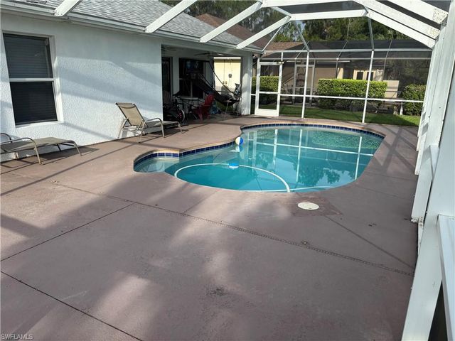 8031 Liriope LOOP, Lehigh Acres, FL 33972
