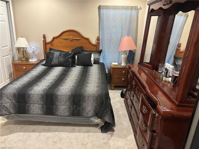 8031 Liriope LOOP, Lehigh Acres, FL 33972