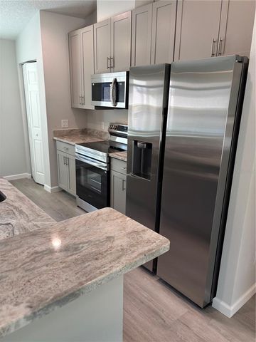 2394 W ALTON STREET, Citrus Springs, FL 34434