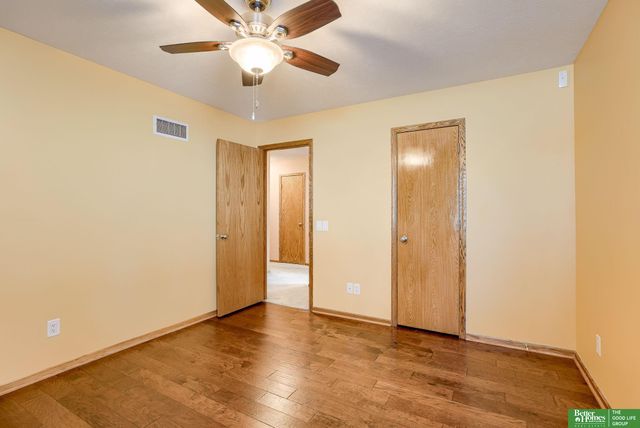 9404 Valaretta Drive, Gretna, NE 68028