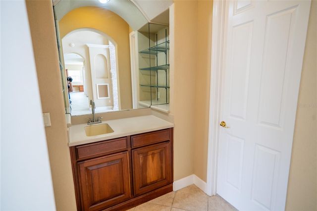 10009 VALLEY ROSE COURT, Orlando, FL 32825