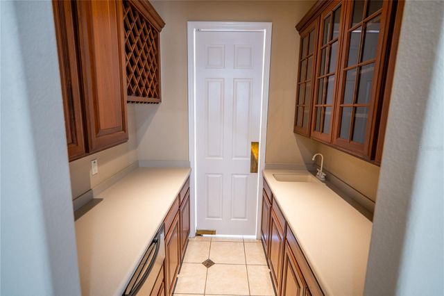 10009 VALLEY ROSE COURT, Orlando, FL 32825