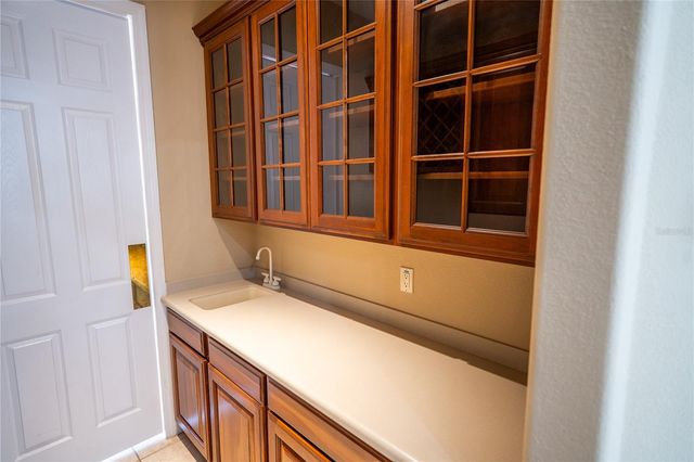 10009 VALLEY ROSE COURT, Orlando, FL 32825