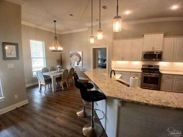 4712 Foxtail Palm Dr, Gulf Breeze, FL 32563