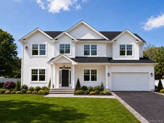 66 Euclid Avenue, Massapequa, NY 11758