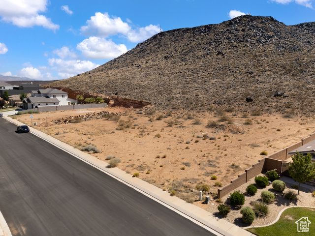 2393 S 3330 W, Hurricane, UT 84737