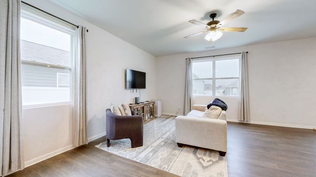 7027 Berkswell Dr, Lebanon, TN 37087