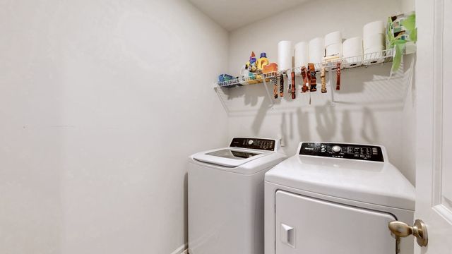 7027 Berkswell Dr, Lebanon, TN 37087