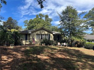 272 Cascade NW Drive, Marietta, GA 30064