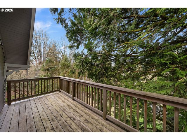 4003 Sw HILLSDALE Ave, Portland, OR 97239