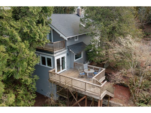 4003 Sw HILLSDALE Ave, Portland, OR 97239