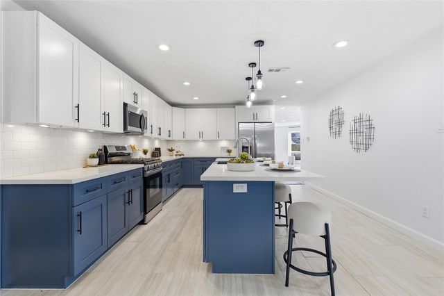 8002 Lichen Lane, Spring, TX 77379