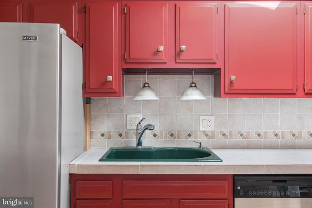 441 DEERWOOD DR, Fredericksburg, VA 22401