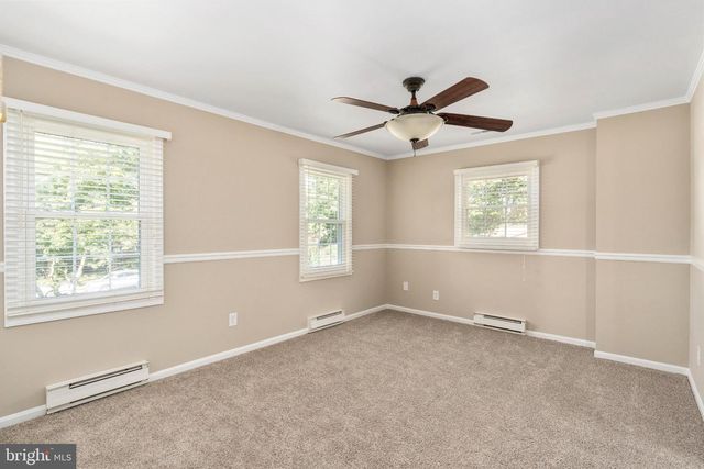 441 DEERWOOD DR, Fredericksburg, VA 22401