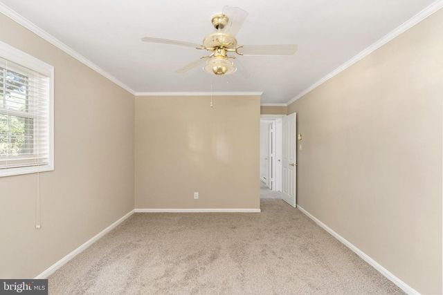 441 DEERWOOD DR, Fredericksburg, VA 22401