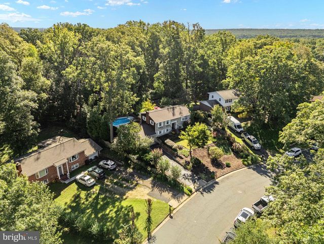 441 DEERWOOD DR, Fredericksburg, VA 22401