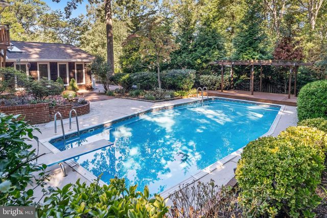 441 DEERWOOD DR, Fredericksburg, VA 22401