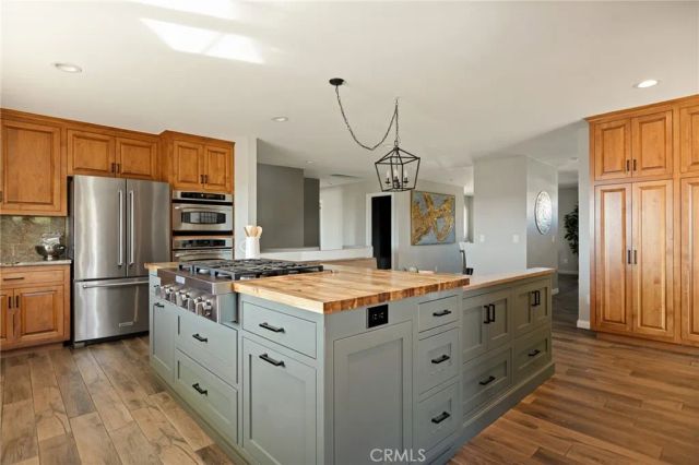 13049 Burns, Redlands, CA 92373