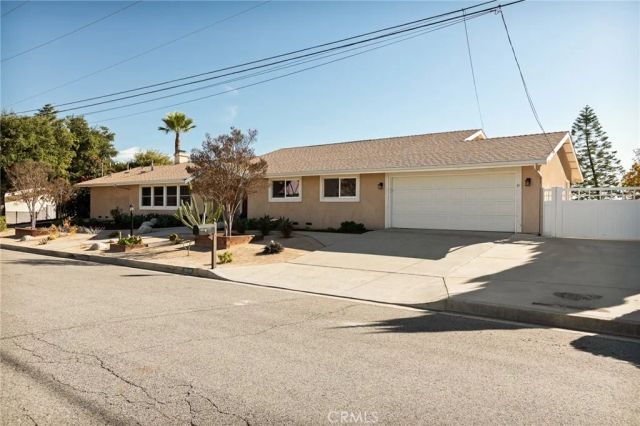 13049 Burns, Redlands, CA 92373