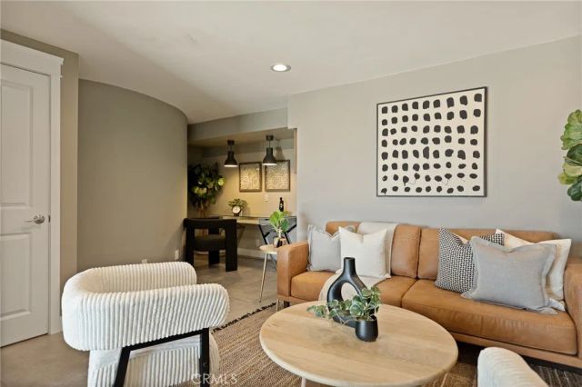 13049 Burns, Redlands, CA 92373