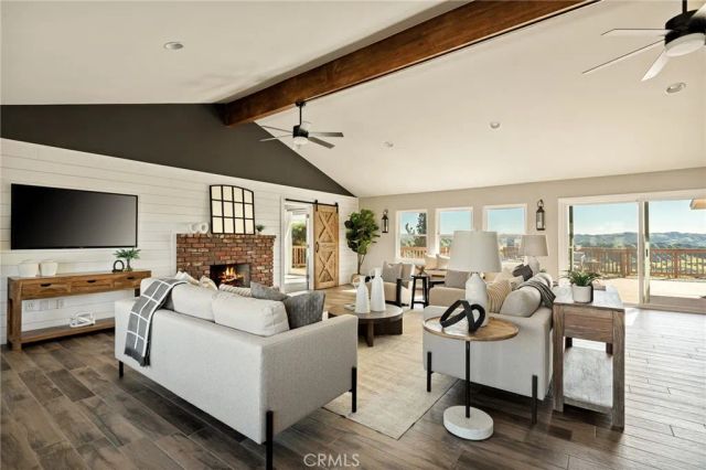 13049 Burns, Redlands, CA 92373