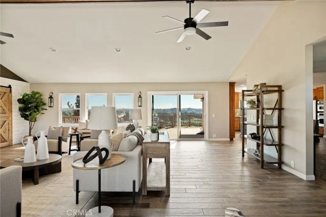 13049 Burns, Redlands, CA 92373