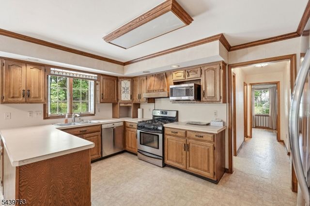 12 Railsedge Rd, Hillsborough Twp., NJ 08844